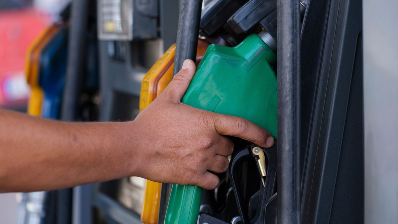 Carburants : quelles aides dès le mois prochain ?